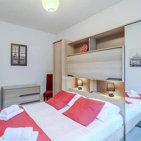 Beautiful In With Wifi Holiday home Royan